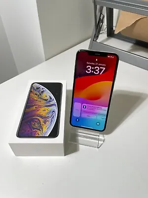 Apple IPhone XS Max - 256 GB - Silver - FACE ID Imperfect • $289
