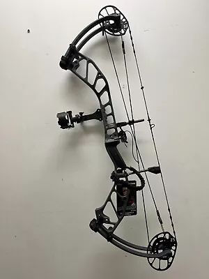 Pse Omen Rh 60lbs S2 Cam 24.5 -28.5  Charcoal Pkg • $1099