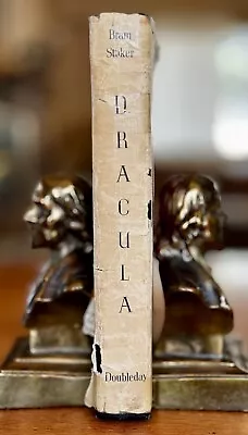 DRACULA Bram Stoker Vntg BCE (1938?) HC/DJ; Book In Good Condition; DJ Fair • $140