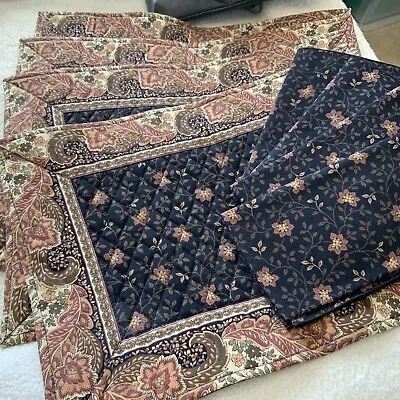 Vera Bradley Retired Black Walnut Reversible Set 4 Placemats & 4 Napkins • $50