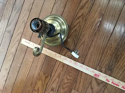 Vintage Aladdin Oil Lamp Shape Solid Brass Table Desk Lamp W/ Three Feet  • $49.99