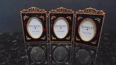 Bombay Company Triple Folding Enameled Red/Gold Mini Frames 2x3” (3) Photo NOS • $17.99