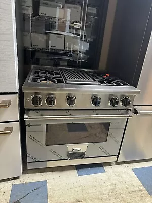 Viking VGR73624GWH 36 Inch Ft. Free Standing Natural Gas Range With Griddle • $7699