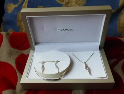 H Samuel Sterling Silver & Cubic Zirconia Gift Set Pendant Earrings Bracelet Set • £45