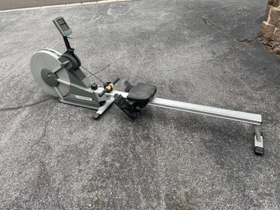 $850 • Buy Matrix Commercial Air Rower W1x
