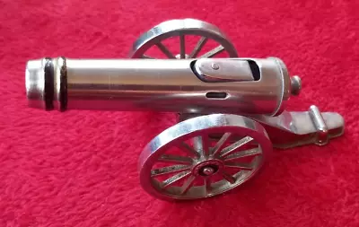 Vintage Chrome Cannon On Wheels Petrol & Flint Table Lighter !! • £5.99