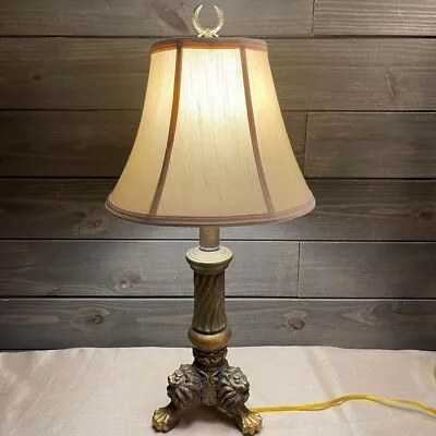 Vintage Gold Lion Footed Lamp • $45