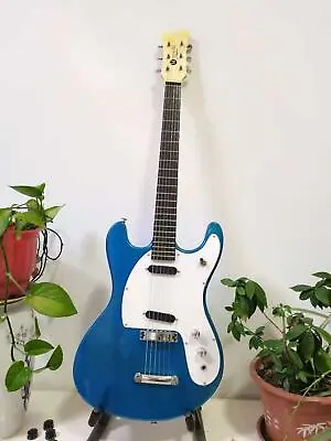 Ventures Johnny Ramone Mosrite '65 Reissue Mark II Blue Guitar Eddition Chinese • $499