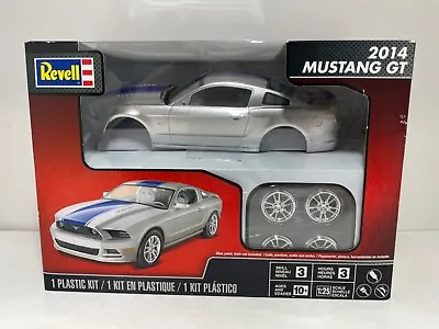 Revell 2014 Mustang Gt Plastic Model Kit Bnib Free Shipping • $49.99