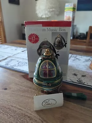 Mr. Christmas Heirloom Music Box Egg 2010 Animated Tree Holiday 12 Songs Stand • $50