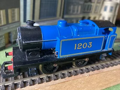 Hornby R255 Tank Loco 1230 Blue 0-4-0  - Goes With Caledonian Coaches OO Scale • £19.99