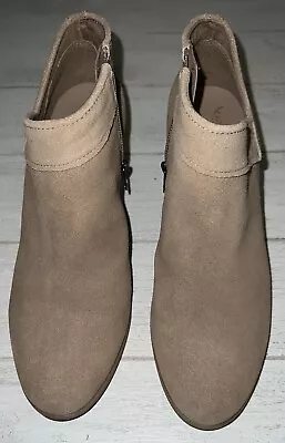 Koolaburra By Ugg Beige Ortholite Rounded Toe High Heel Ankle Booties Size 10  • $24.49