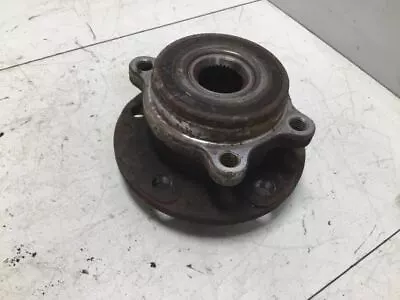 Volkswagen Passat 2006 2010 Front Left Wheel Hub Factory • $54.05