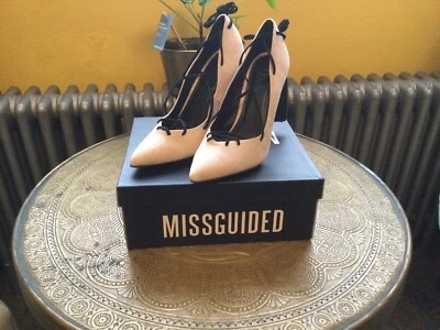 £3 • Buy New Pair Of Nude Suede Heeled Shoes From Missguided Size 5/38