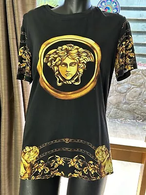 Versace Classic T-shirt Vintage Size XXS - Marks On Back • $30