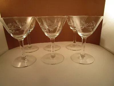 Vintage Cut Leaves & Flowers Set Of 6 Champagne Sherbet Glasses • $39.99