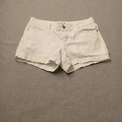 Elle Brand Jean Shorts Womens Size 8 White Short Shorts 3  Inseam Hot Pants • $14.95