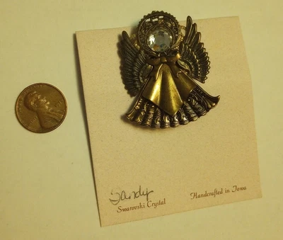 $20 • Buy SWAROVSKI CRYSTAL ANGEL Pin