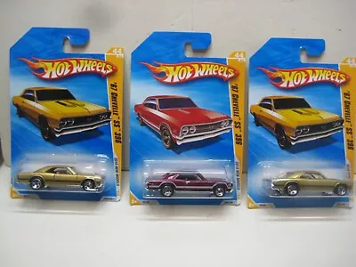 HOT WHEELS 2010  LOT OF 3 1967 CHEVELLE SS 396 COLOR VARIANTS MINT ON CARD C • $1.25