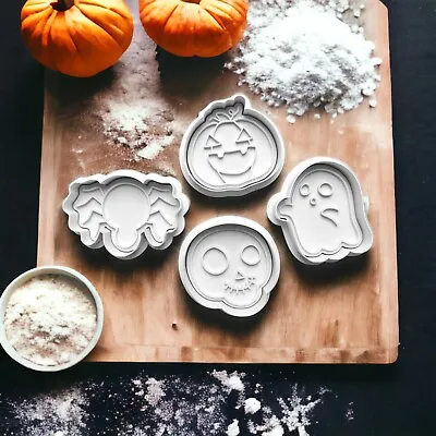 4 X Halloween Cookie Cutters Embosser Set - VARIOUS SIZES - Baking / Fondant • £5.94