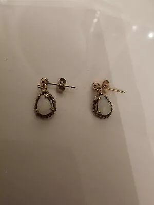 9ct Gold Pear Drop Opal VintageDrop Dangly Earrings • £42