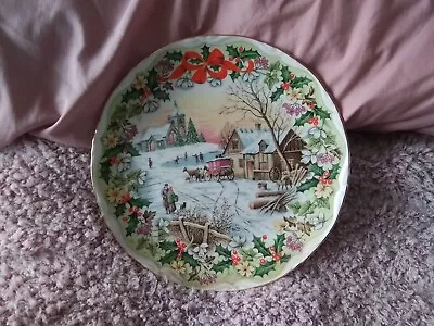 Royal Albert Coaching Inn At Christmas Plate 1994. Excellent Condition. • £5