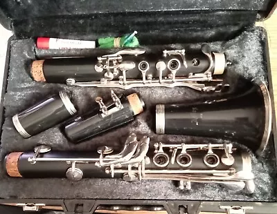 Artley 17S Student Clarinet In Original Black Hard Case W/Reed • $35