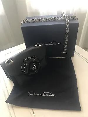 Oscar De La Renta Gardenia Single Crossbody Bag Black Leather. • $550