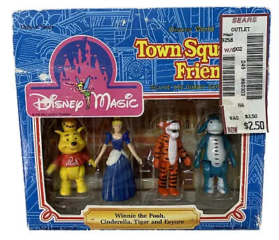 VINTAGE Disney Magic Town Square Friends 1988 Pooh Cinderella Tigger Eeyore • $12.99