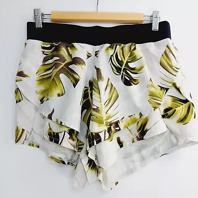 Oysho Shorts Womens Size M White Green Leaf Active Workout Fitness Layer Light • $34.99