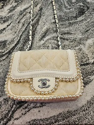 Chanel Raffia Bag With Pearls And Lambskin Trim • £221.18