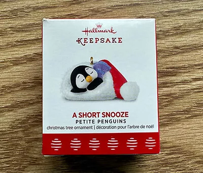 2017 A Short Snooze ~ #2 Petite Penguins Santa Hat: Hallmark Miniature Ornament • £31.77