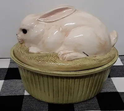Large 11  White Bunny Rabbit Covered Tureen Basket • $52.50