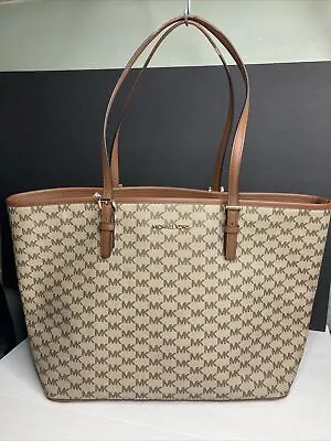 Michael Kors Large Jet Set Monogram Brown Never Full Tote *NEW WITH DEFECTS  • $40