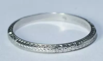 Antique Art Deco 900 PLATINUM Floral Engraved 2mm Wedding Band Ring Size 5.5 • $399.99