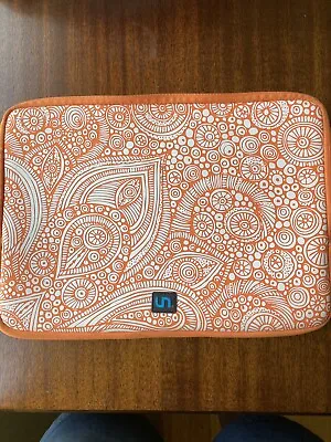 $6.99 • Buy Uncommon Neoprene Laptop Case Orange W/white Designs