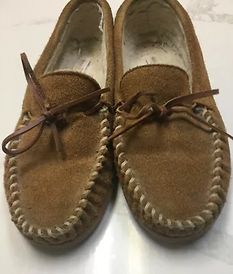 Mens Minnetonka Leather Moccasin Slippers Hardsole Sheepskin Brown  Size 11 • $12.95