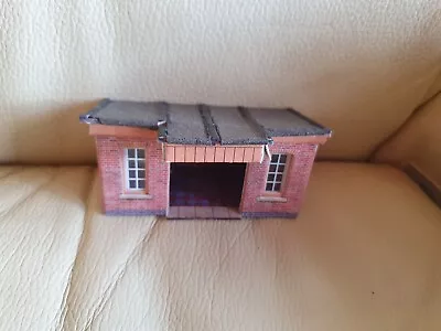 OO Gauge Train Set Waiting Room Station Shelter Building • £13.99