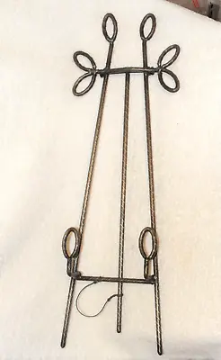 SALE--Vintage Tall Free Standing Adjustable Metal Easel Picture Display 21.5  Tl • $14.99