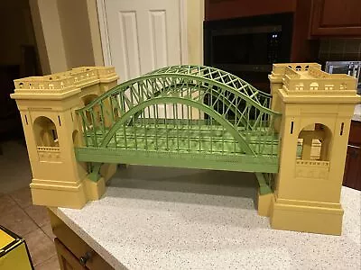 MTH 30-9021 O Scale Hell Gate Bridge Cream & Green LN/Box • $138.55