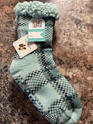 Muk Luks Womens Cabin Socks Shea Butter Non-Skid Green PLaid Size S/M NWT • $10.95