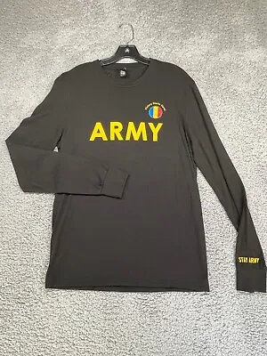 District Perfect Tri Black Crew Neck T Shirt STAY ARMY VICTORY Graphic Size M • $4.99