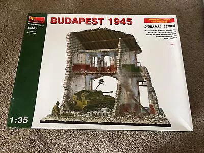 MiniArt 1/35 Diorama Budapest 1945 RARE OOP • £59.99