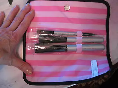  New Victoria Secret Make-Up Brush Set Of Four And Case  • $12.95