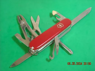 Victorinox Deluxe Tinker Swiss Army Knife • $16.99