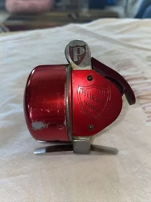 Handsome Vintage Pflueger Saturn Model 84 Spin Cast Fishing Reel - USA • $30