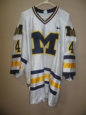 Michigan Wolverines Nike Hockey Jersey RARE Sewn Cut Sleeves Large • $119