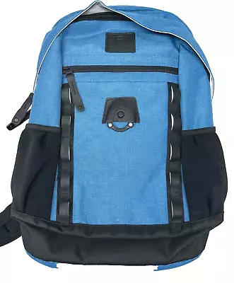 Oakley Men's Voyage 22L Backpack-Blue/Black • $49.99