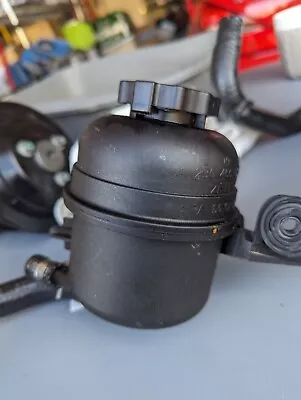 Mercedes R230 Sl-class Abc Power Steering Hydraulic Fluid Oil Bottle Reservoir • $24.99