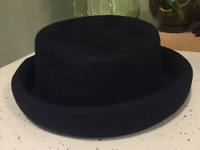 Vintage Amanda Smith Navy Bowler Hat 100 % Wool Made In Italy • $19.99